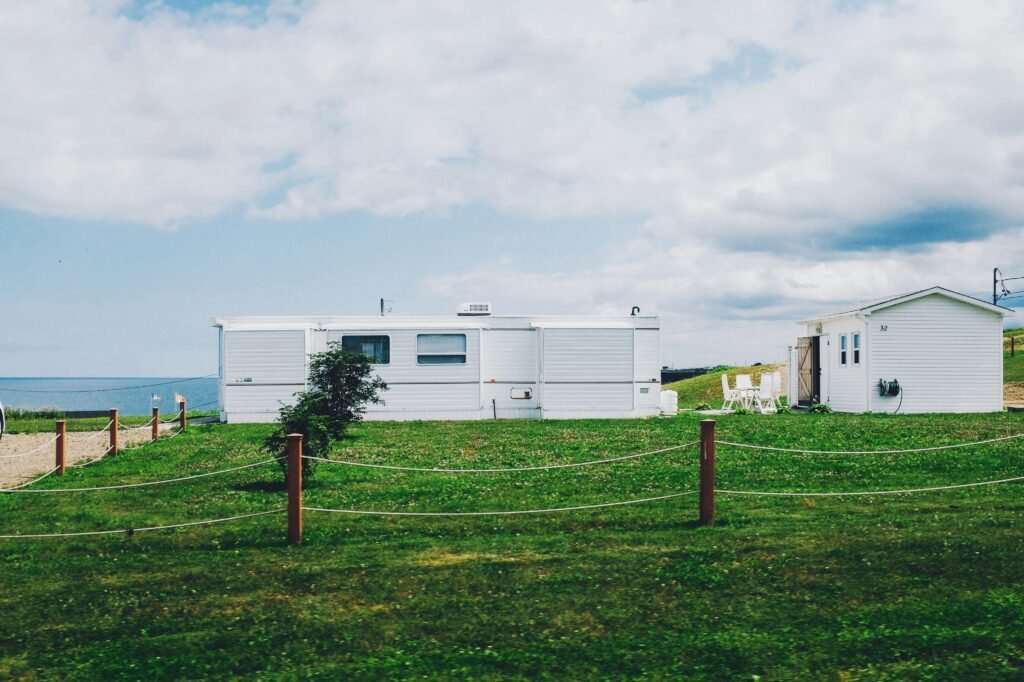 We buy mobile homes